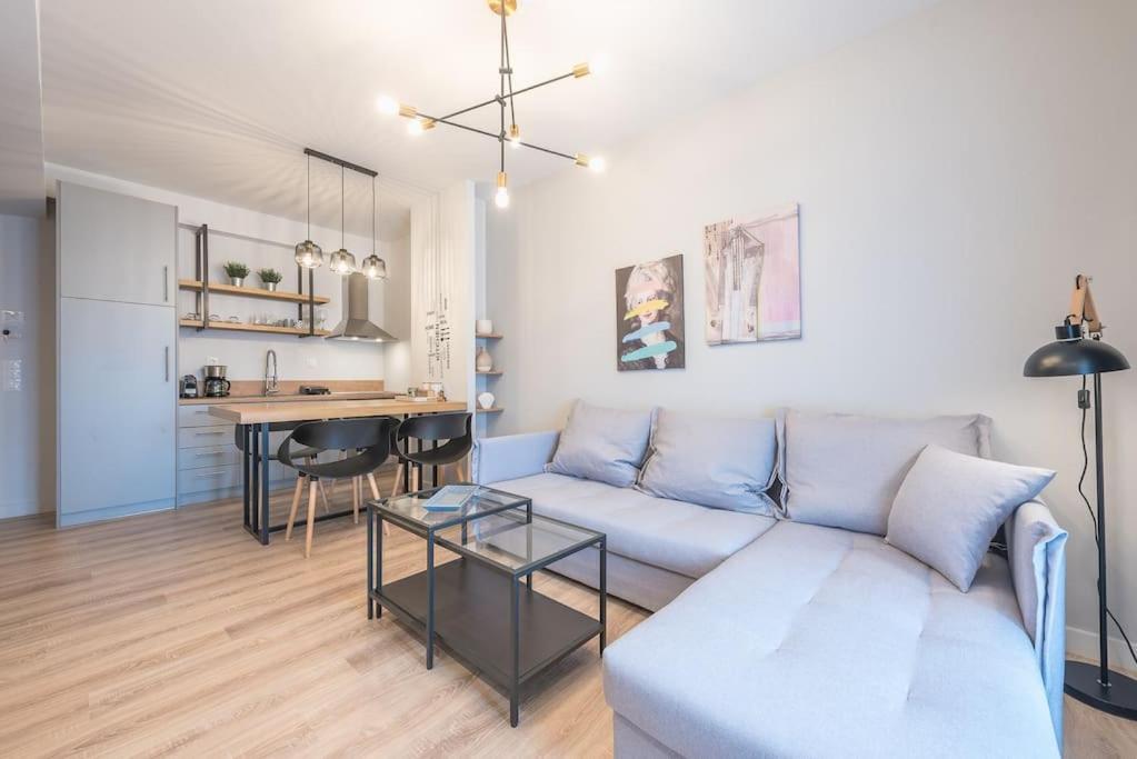 Apartment Modern *