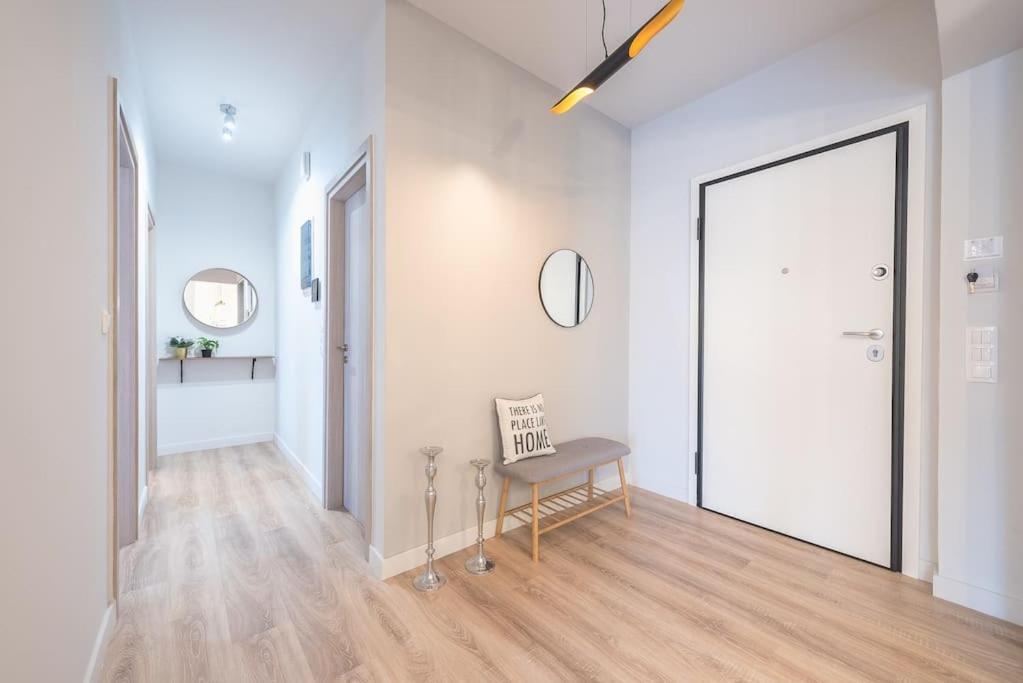 Modern Athen